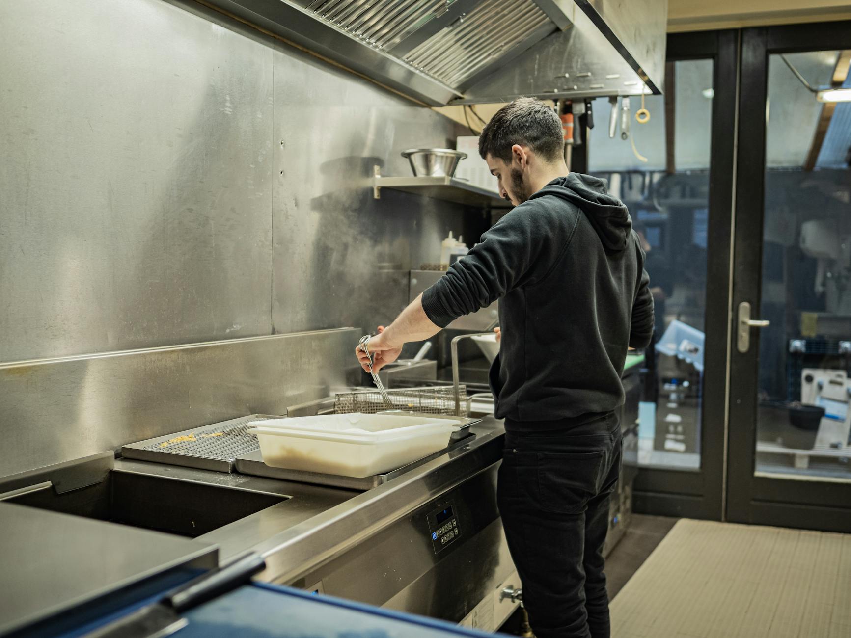 Kanały wentylacji gastronomicznej wymagające regularnego czyszczenia